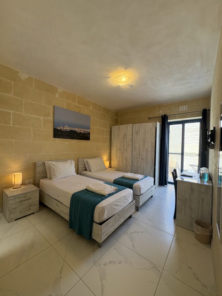 4 - bedroom