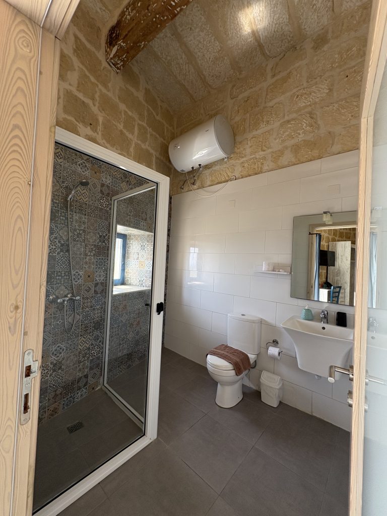 9 - bathroom