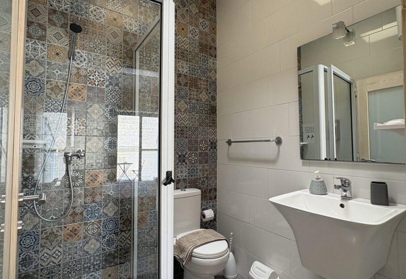 5 - bath