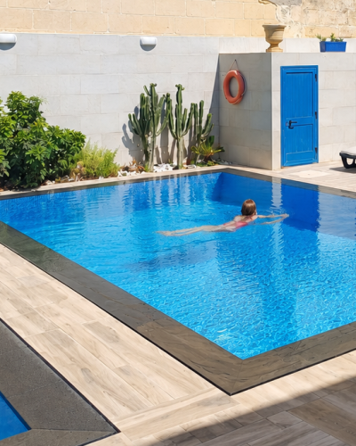 Pool 1